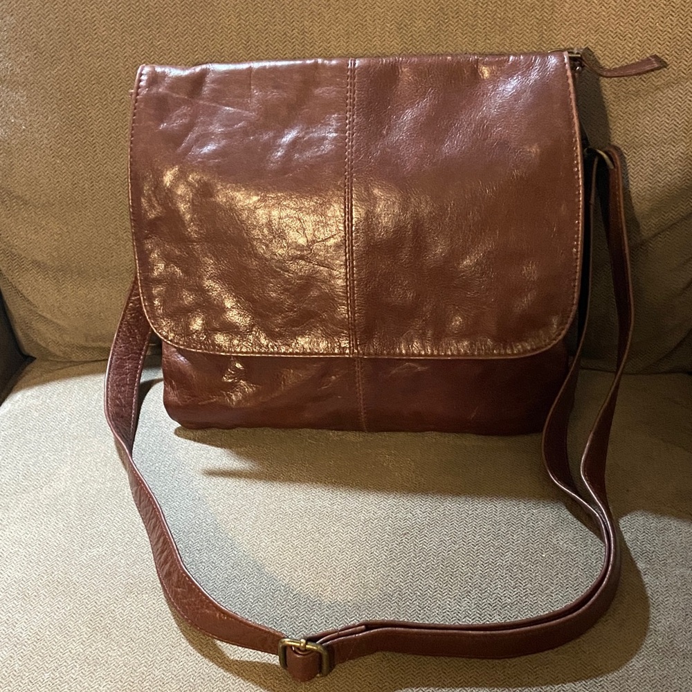 Vintage Brown Leather Crossbody Bag Foldover Flap Adjustable Strap